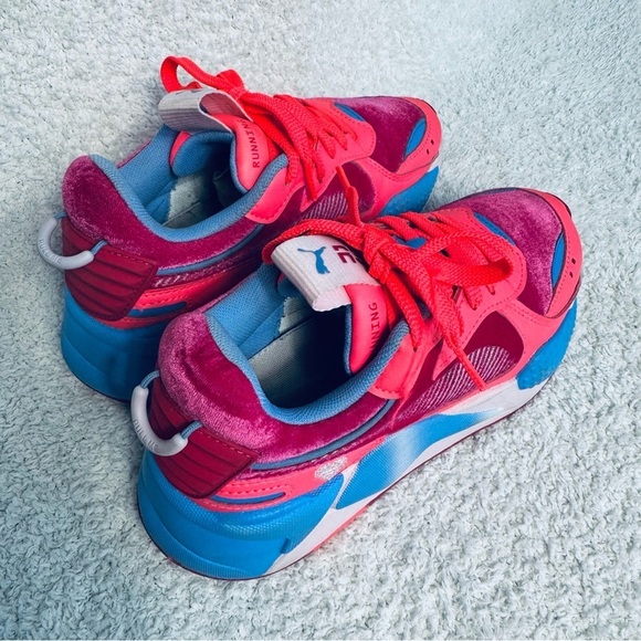 Puma RS-X heart embroidered Valentines limited edition running shoes pink velour - Picture 3 of 14